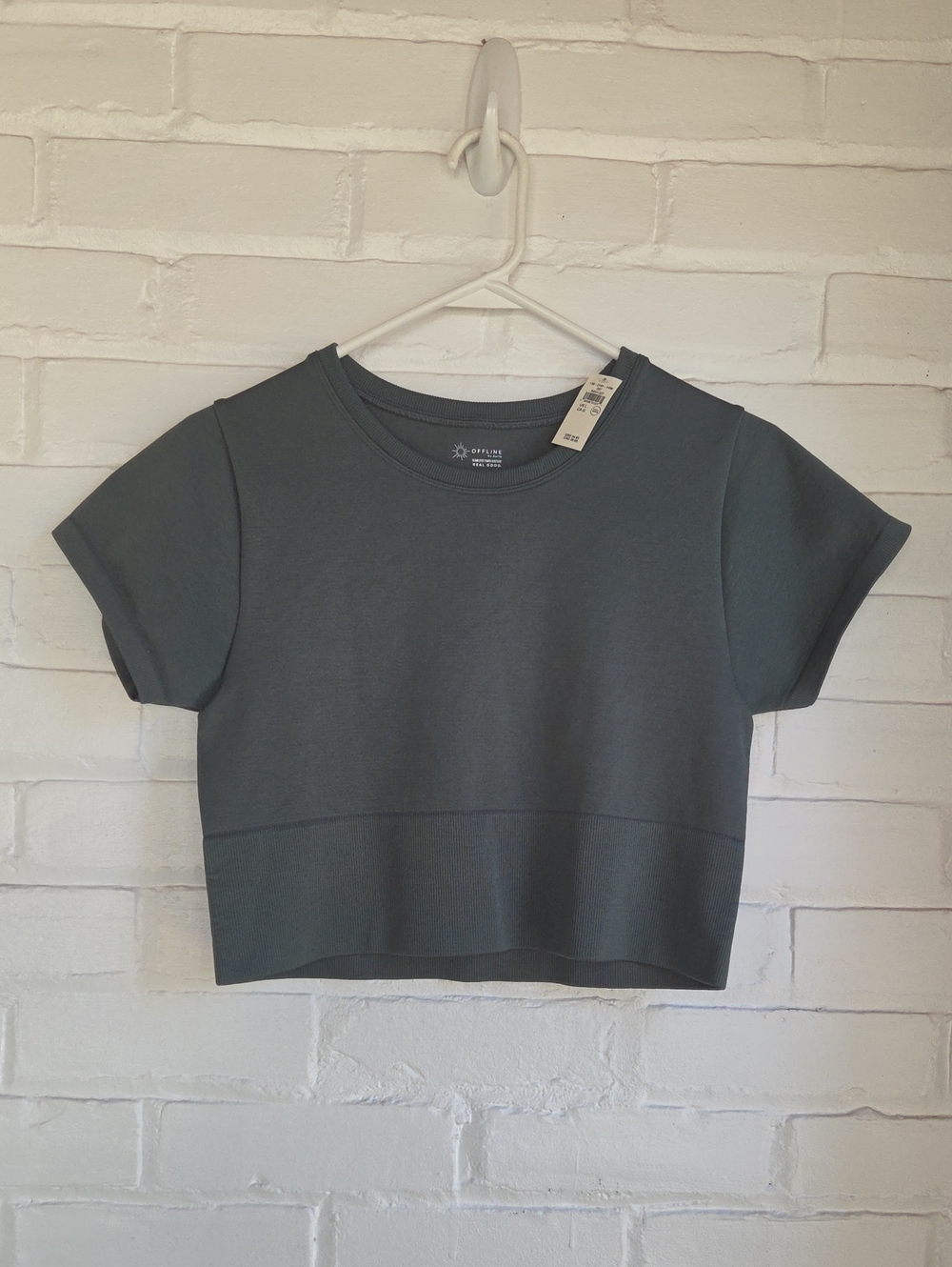 Offline by Aerie Top Short Sleeve Cropped Green NWT Size L